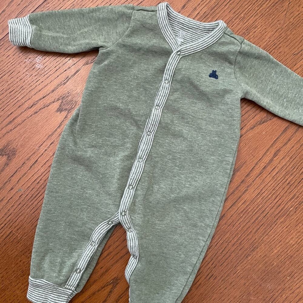 Baby gap romper size 3-6m